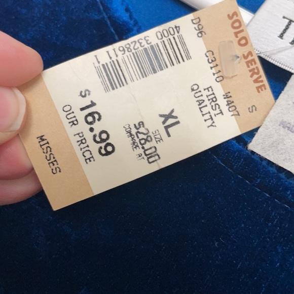 Velvet blouse - Picture 4 of 4